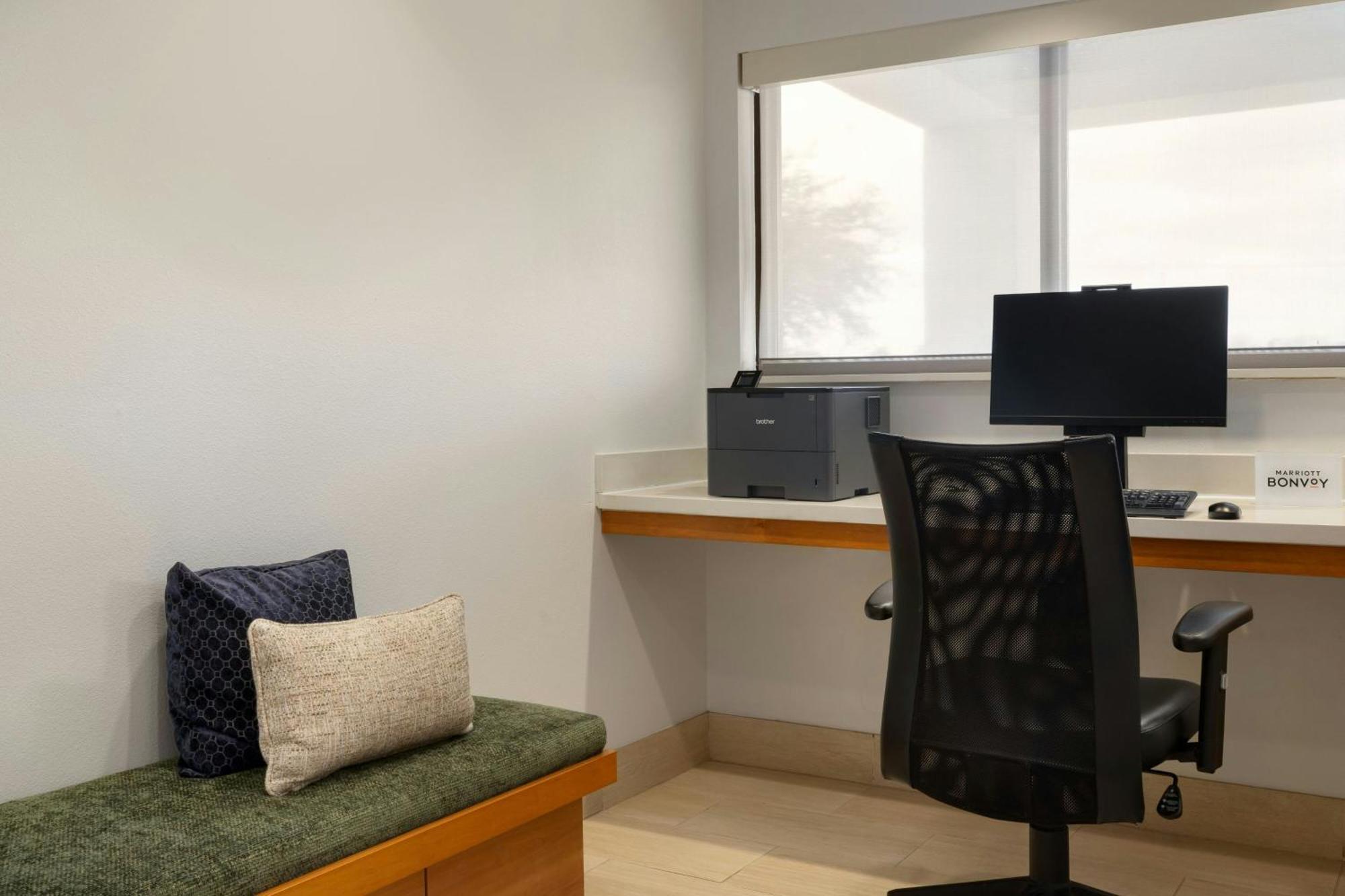 Towneplace Suites By Marriott Alexandria Dış mekan fotoğraf